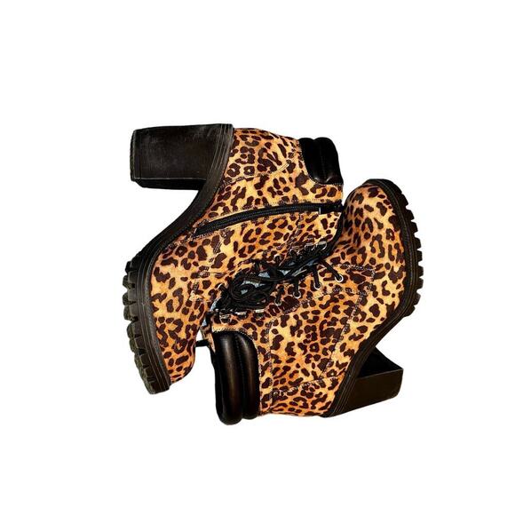 Torrid lace-up chunky hiker bootie cheatah heel boot zipper tie lace Sz 10WW - Picture 6 of 11